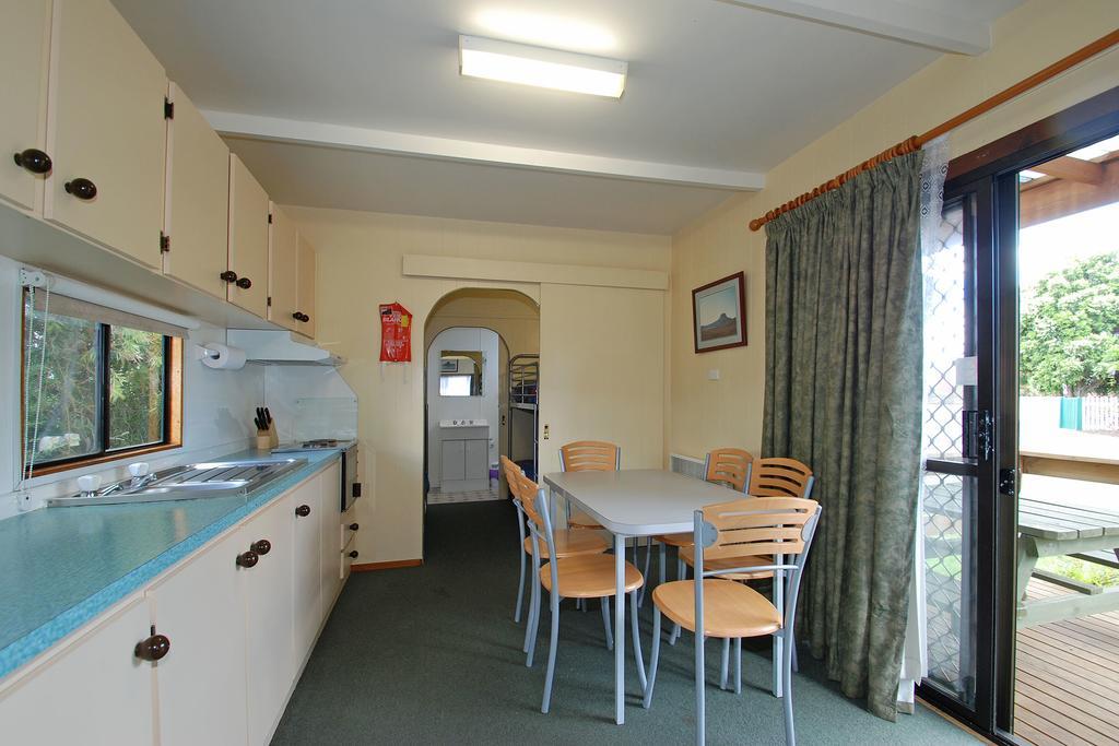Triabunna Cabin & Caravan Park Kamer foto